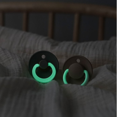 Bibs σετ πιπίλες 2τμχ – PETROL/DEEP SPACE GLOW – ΣΤΡΟΓΓΥΛΗ No1 110455