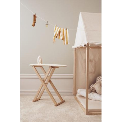 Kids Concept Ξύλινο σετ παιχνιδιού με σιδερώστρα Bistrot KC1000557