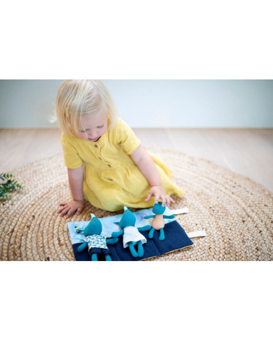 Lilliputiens Υφασμάτινο παιχνίδι δραστηριοτήτων "H οικογένεια του Marius" LΙ83245