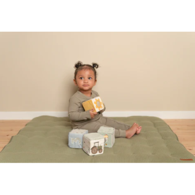 Little Dutch Σετ παιχνιδιού με υφασμάτινους κύβους Little Farm LD8816
