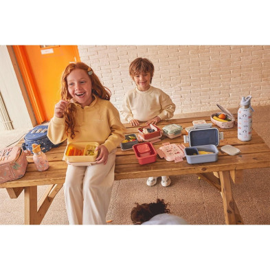 Tutete Μεγάλο Φαγητοδοχείο με Καπάκι Ασφαλείας Funny Letters 61-88810