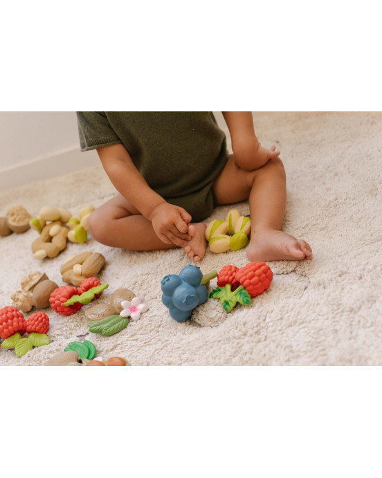 OLI&CAROL. Μασητικό από φυσικό καουκτσούκ Valery το βατόμουρο