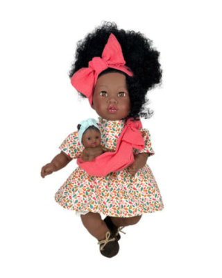 Nines D'Onil: Alika με πολύχρωμο φόρεμα και μωρό σε μάρσιπο - 40 εκ.