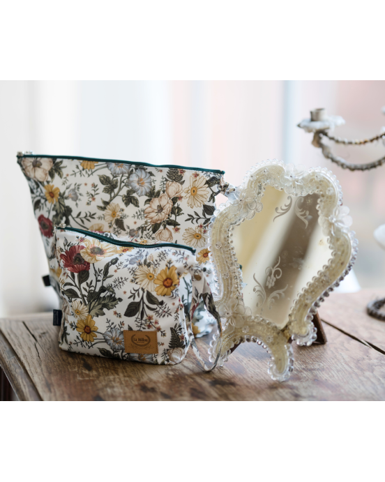 Waterproof Cosmetic Bag Vintage Meadow