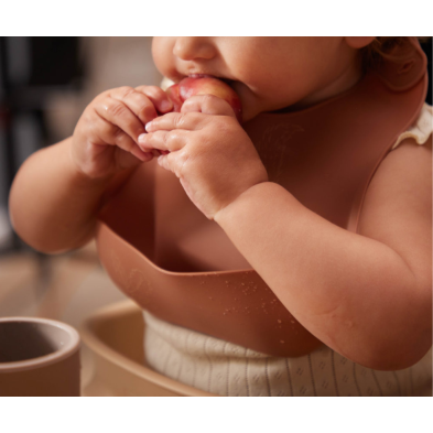 Filibabba Silicone Bib with print – Baked Apple