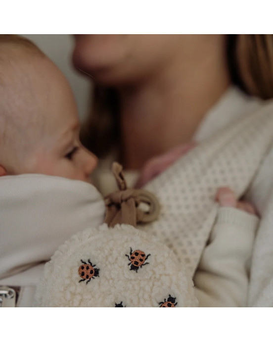 FLOW. Υφασμάτινο παιχνίδι Tex με λευκούς ήχους για καρότσι (πασχαλίτσες)