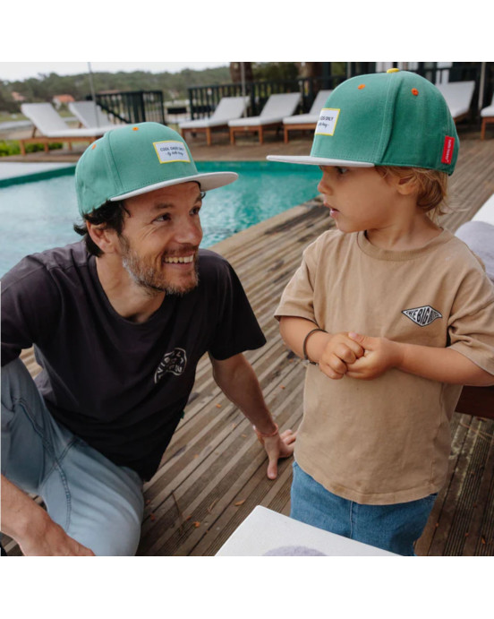 HELLO HOSSY. Καπέλο τζόκευ μπαμπά Mini Captain