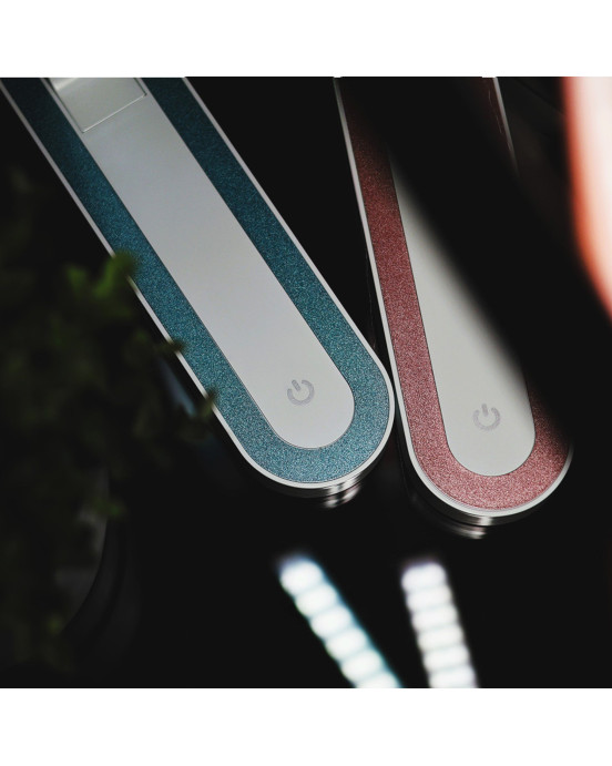 KAJA LIGHTING. Φωτιστικό γραφείου NIKO τιρκουάζ