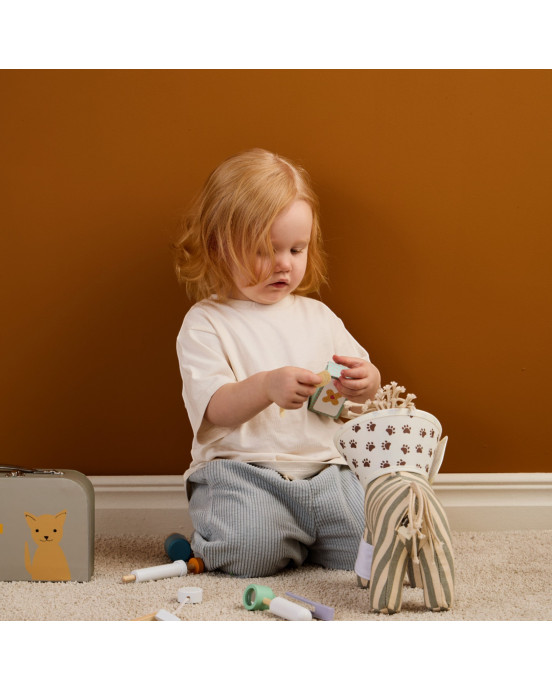 KIDS CONCEPT. Ξύλινο σετ παιχνιδιού κτηνίατρος KID'S HUB