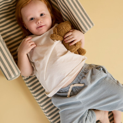 KIDS CONCEPT. Πτυσσόμενη πολυθρόνα KID'S BASE (ριγέ)