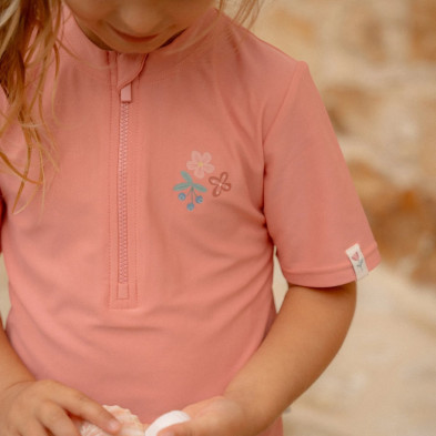 LITTLE DUTCH. Μπλουζάκι κοντομάνικο με προστασία UV Sunny Flowers Rouge - Νο 74/80