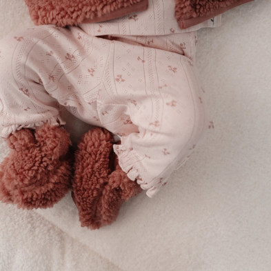 LITTLE DUTCH. Βρεφικά μποτάκια αγκαλιάς teddy Pink Blush - Νο 1 (0-3 μηνών)