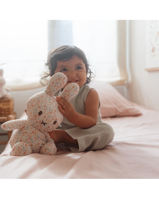 LITTLE DUTCH. Υφασμάτινο κουκλάκι Miffy Lucky Blossom all over 30εκ. GRS