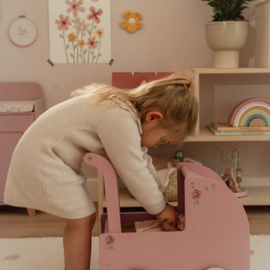 LITTLE DUTCH. Ξύλινο βρεφικό καρότσι για κούκλες FSC