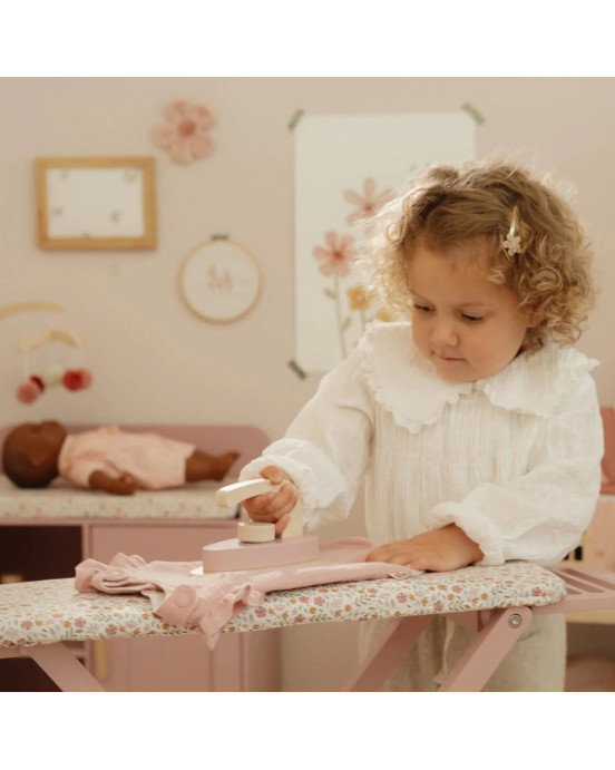 LITTLE DUTCH. Ξύλινη σιδερώστρα FSC