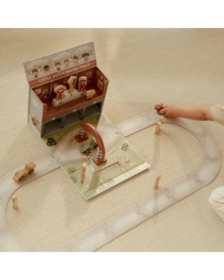 LITTLE DUTCH. Βαλιτσάκι παιχνιδιού με πίστα αγώνων FSC