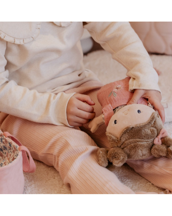 LITTLE DUTCH. Υφασμάτινο μωρό σε καλαθούνα Rosa (30 εκ.)