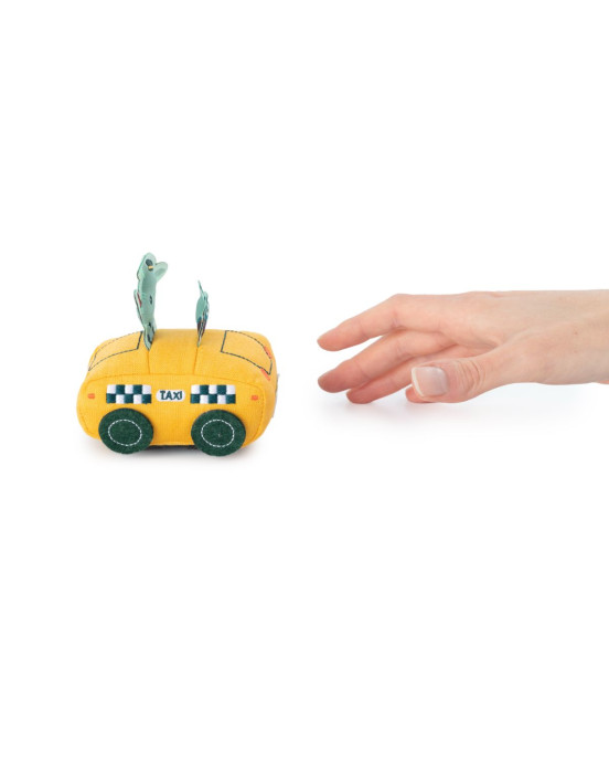 LILLIPUTIENS. Υφασμάτινο αυτοκινητάκι pull-back Joe