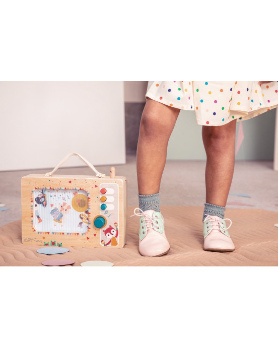 LILLIPUTIENS. Το πρώτο μου ραδιοφωνάκι