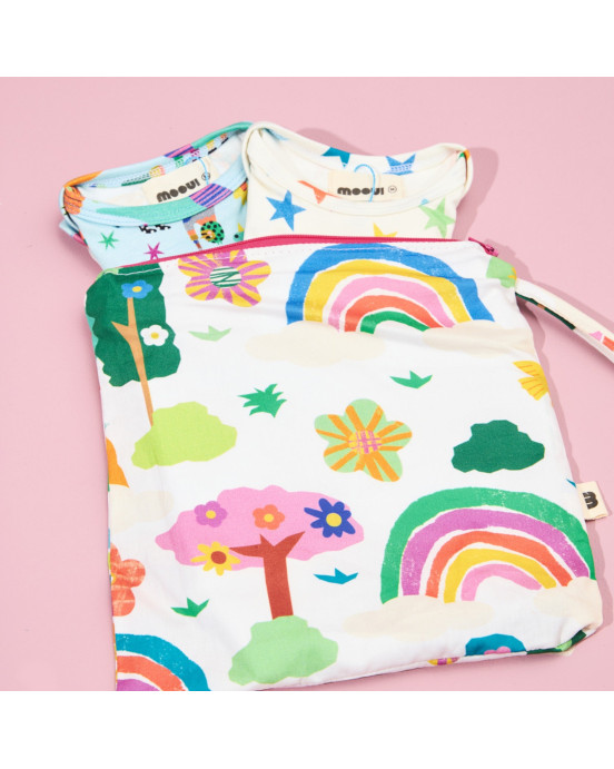 MOOUI. Τσάντα για άπλυτα - Dreamy Rainbows