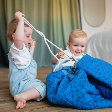 PLAY&GO. Στρώμα παιχνιδιού μαλακό - τσάντα 2 σε 1. Moulin Roty Puce & Pilou